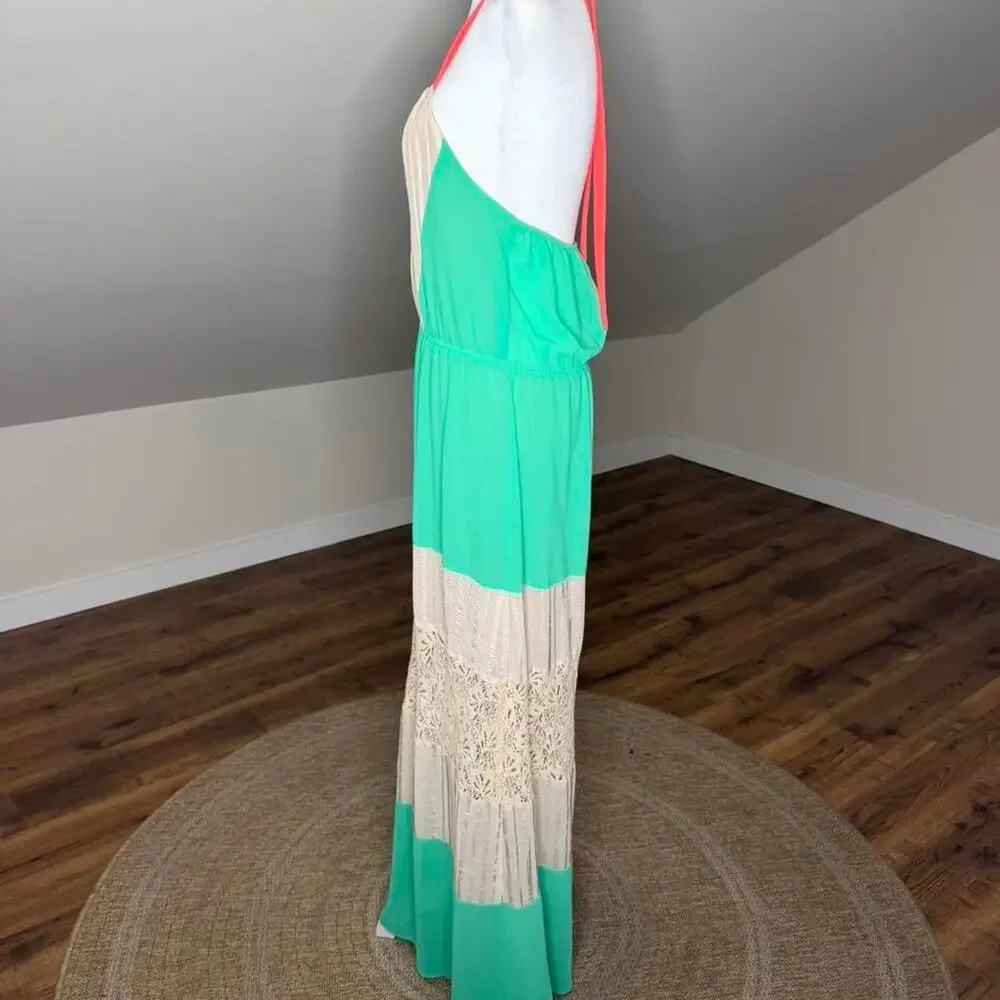 DejaVu Mint Green Lace Halter Maxi Dress Size M Boho Beachy Summer - Picture 6 of 7